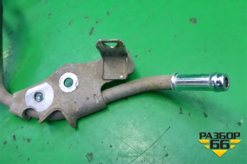 Трубка топливная (1.6л 1ZR) для Toyota Auris с 2006-2012г