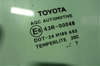 Стекло двери задней правой форточка (2007г) (6812302170) для Toyota Auris с 2006-2012г