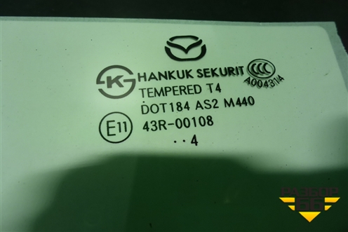Стекло двери передней левой (BHN159510A) для Mazda Mazda 3 (BM) с 2013-2019г