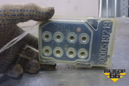 Блок электронный (блок клапонов ABS новый) (4542K6) для Peugeot 307 с 2001-2007г