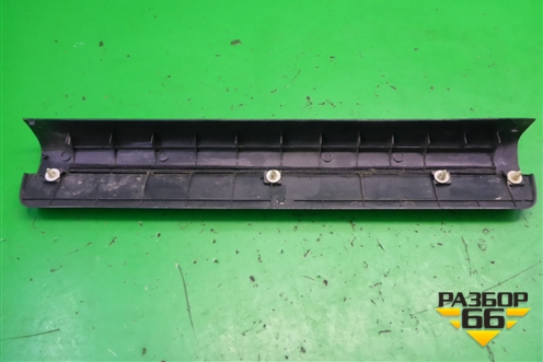 Накладка порога внутренняя переднего левого (MR417191) для Mitsubishi Lancer-9  с 2003-2008г