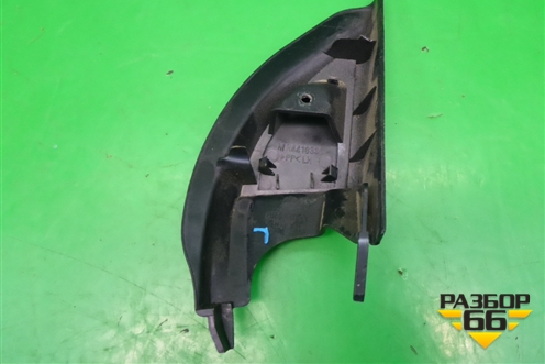 Накладка двери передней левой уголок (MR441633) для Mitsubishi Lancer-9  с 2003-2008г