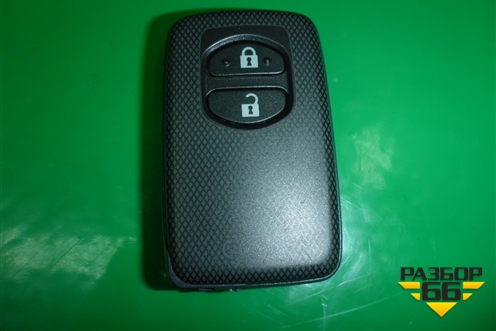 Ключ зажигания для Toyota Land Cruiser (200) с 2008г