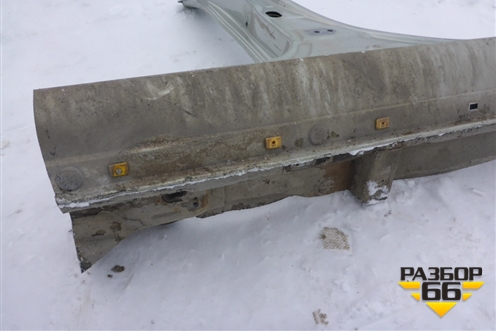 Порог со стойкой правый для Hyundai Tucson с 2004-2010г