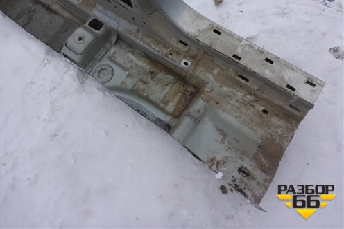 Порог со стойкой правый для Hyundai Tucson с 2004-2010г