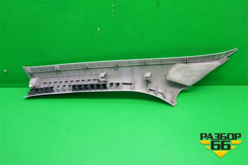 Обшивка стойки лобового стекла правая (858202E000) для Hyundai Tucson с 2004-2010г