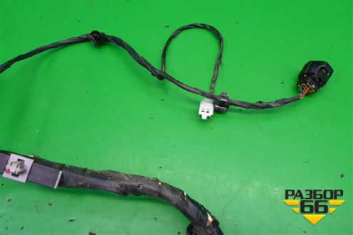 Проводка двери передней левой (916002E491) для Hyundai Tucson с 2004-2010г