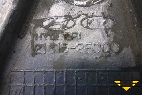Кронштейн двигателя правый (2.0л G4GC) (218152E000) для Hyundai Tucson с 2004-2010г