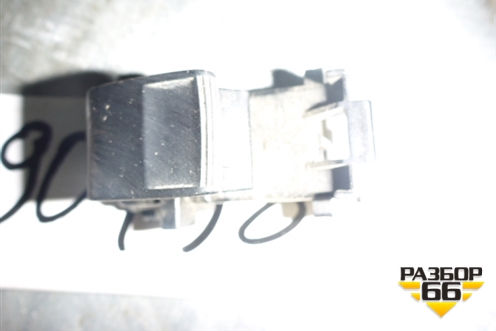 Кнопка стеклоподъёмника для Toyota Camry V40 с 2006-2011г