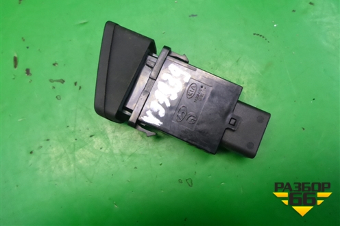 Кнопка обогрева лобового стекла (937202E001) для Hyundai Tucson с 2004-2010г