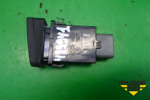 Кнопка обогрева лобового стекла (937202E001) для Hyundai Tucson с 2004-2010г