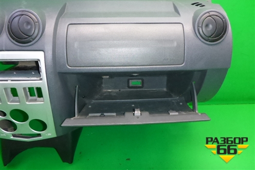 Торпедо с AIR BAG (до 2009г) для Renault Logan с 2004-2015г