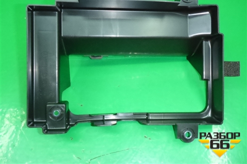 Воздухозаборник радиатора КПП (новый) (3291760020) для Toyota Land Cruiser (200) с 2008г