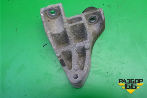 Кронштейн генератора (верхний) (96426046) для Chevrolet Aveo (T200) с 2003-2008