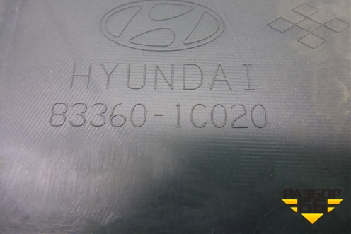 Обшивка двери задней правой под электрику (833601C020) для Hyundai Getz с 2002г