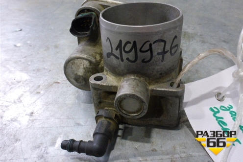 Заслонка дроссельная электрическая 1.6л K4MT) (8200190230) для Renault Scenic с 2003-2009г