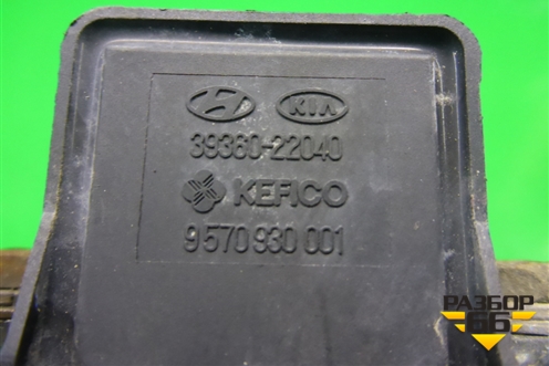 Датчик ускорения (3936022040) для Hyundai Getz с 2002г