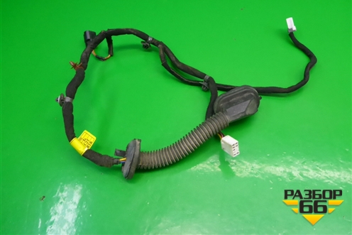 Проводка двери передней правой (918101С150) для Hyundai Getz с 2002г