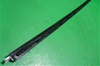 Молдинг лобового стекла правый (новый) (7553533030) для Toyota Camry V70 с 2017г