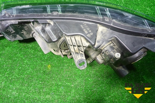 Фара правая (после 2019г галоген) (26010HV00B) для Nissan Qashqai (J11E) с 2013г