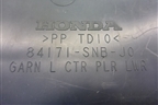 Обшивка стойки центральная нижняя левая (84171SNBJ0) для Honda Civic 4D с 2006-2012г