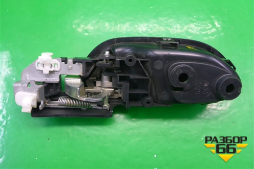 Ручка внутренняя двери передней правой для Honda Civic 4D с 2006-2012г