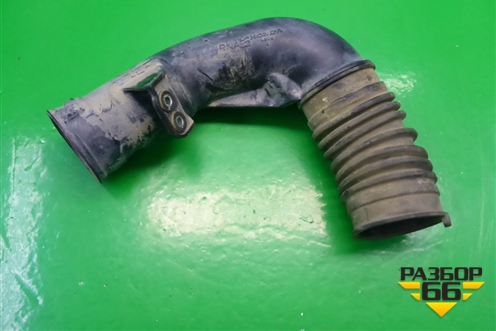 Патрубок воздушного фильтра (1.8л R18A1) для Honda Civic 4D с 2006-2012г