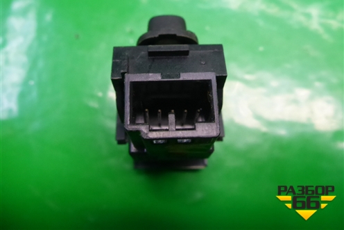 Кнопка центрального замка (30710476) для Volvo XC70 с 2007г