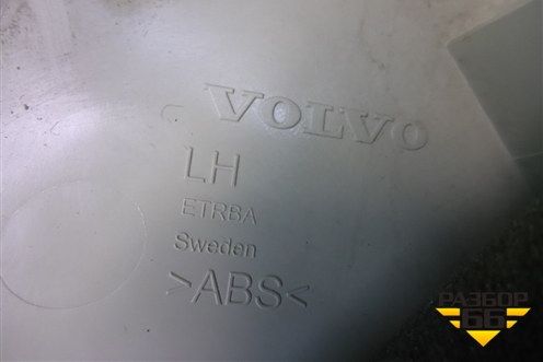 Обшивка стойки задняя верхняя левая (задняя бежевая) для Volvo XC70 с 2007г
