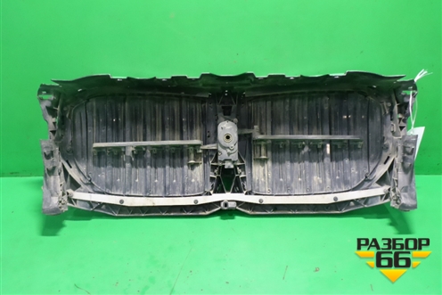Решетка радиатора (под камеру) (51749465525) для BMW X5 G05 с 2018г