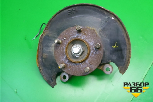 Кулак поворотный передний правый (АКПП) для Honda Civic 4D с 2006-2012г