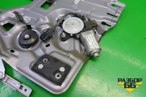 Стеклоподъёмник электрический задний правый (8348026030) для Hyundai Santa Fe с 2000-2012г (Classic)