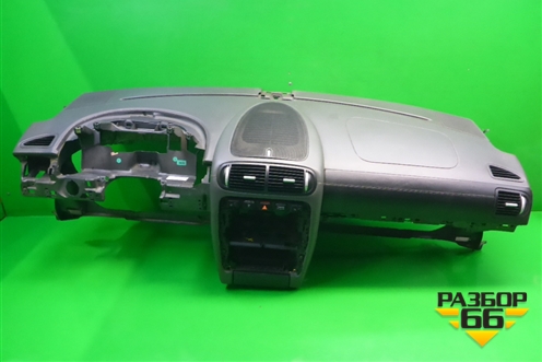 Торпедо с AIR BAG для Porsche Cayenne с 2003-2010г