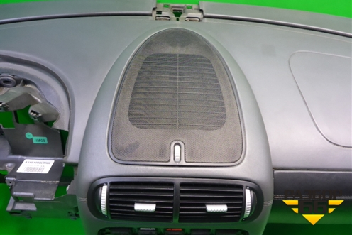 Торпедо с AIR BAG для Porsche Cayenne с 2003-2010г