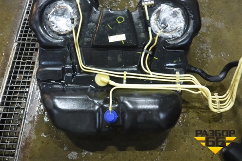 Бак топливный (7L0201085C) для Porsche Cayenne с 2003-2010г
