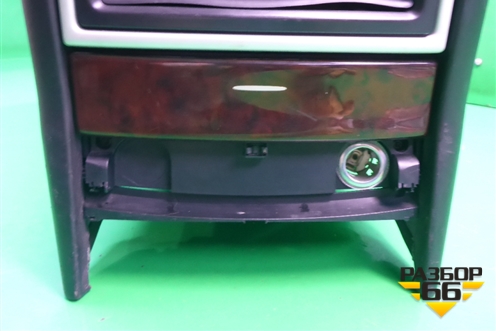 Подлокотник для Porsche Cayenne с 2003-2010г