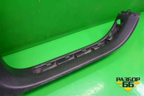 Накладка порога внутренняя правая (7L0853370) для Porsche Cayenne с 2003-2010г