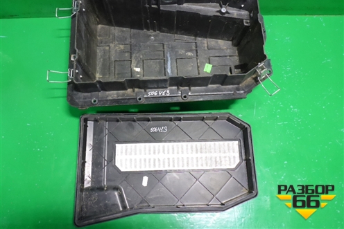 Ящик под аккумулятор (7L0801283D) для Porsche Cayenne с 2003-2010г