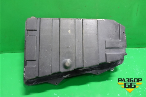Ящик под аккумулятор (7L0801283D) для Porsche Cayenne с 2003-2010г