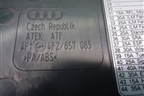 Накладка на торпедо (боковая левая) (4F2857085) для Audi A6 (C6) с 2004-2011г