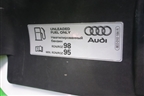 Лючок бензобака (8E0010184R) для Audi A6 (C6) с 2004-2011г