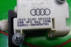 Активатор лючка бензобака (4F0862153B) для Audi A6 (C6) с 2004-2011г