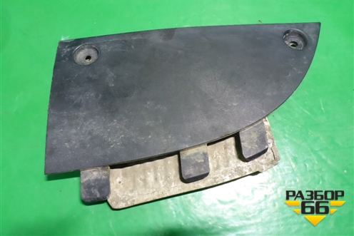 Накладка заднего бампера правая (7L5807086) для Porsche Cayenne с 2003-2010г
