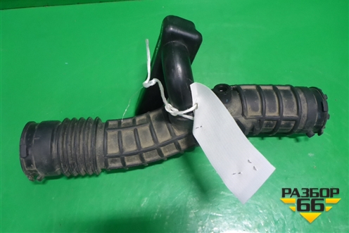 Патрубок воздушного фильтра (1.6л H4M) (8201529827 165780388R) для Renault Duster I с 2010-2021г