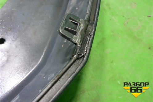 Юбка переднего бампера (670047075) для Maserati Levante с 2016г