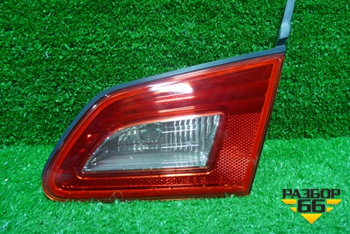 Фонарь задний внутренний правый (26540JK00D) для Infiniti Infiniti G35 (V36) с 2006-2013г