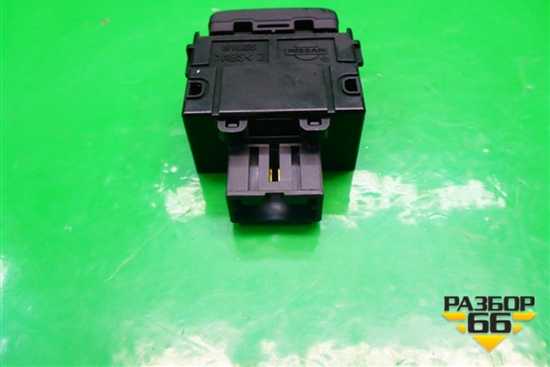 Кнопка (VDC OFF) для Infiniti Infiniti G35 (V36) с 2006-2013г
