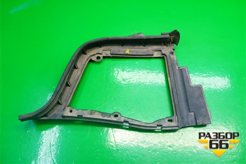 Накладка моторного отсека (правая) (64894JL00A) для Infiniti Infiniti G35 (V36) с 2006-2013г