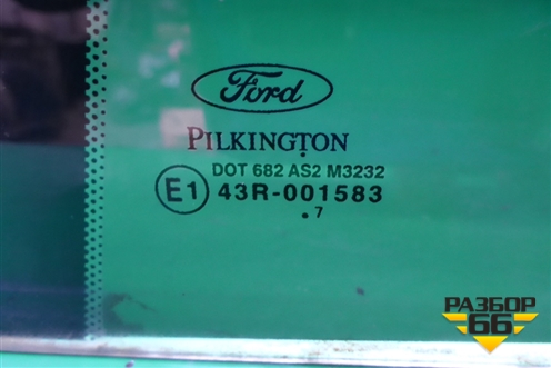 Стекло двери задней правой форточка для Ford Fusion с 2002г