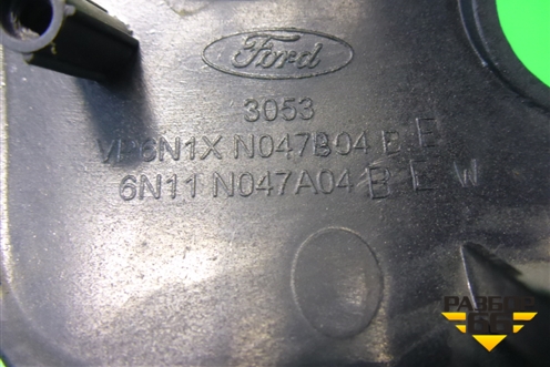 Рамка магнитолы (после 2005г) (6N11N047A04BEW) для Ford Fusion с 2002г